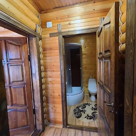 гуцульська хата Hotel Jaremtsje