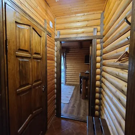 гуцульська хата