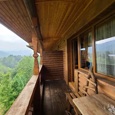 гуцульська хата 2*