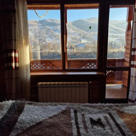 Hotel гуцульська хата 2*