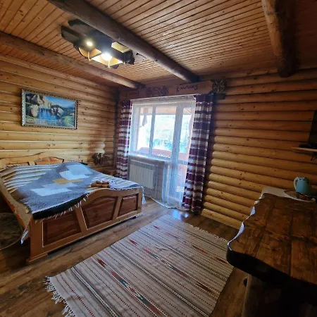 Ξενοδοχείο гуцульська хата