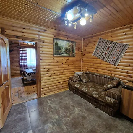 гуцульська хата