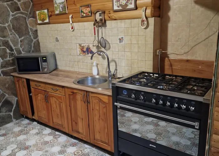 гуцульська хата 酒店 2*