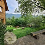 гуцульська хата 2* Яремча