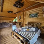 гуцульська хата 2*