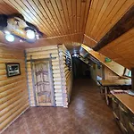 гуцульська хата Отель