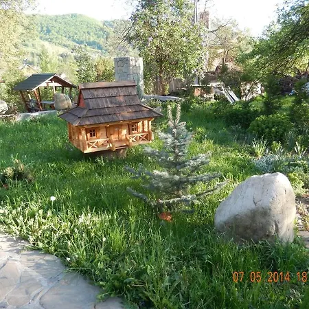 гуцульська хата 호텔